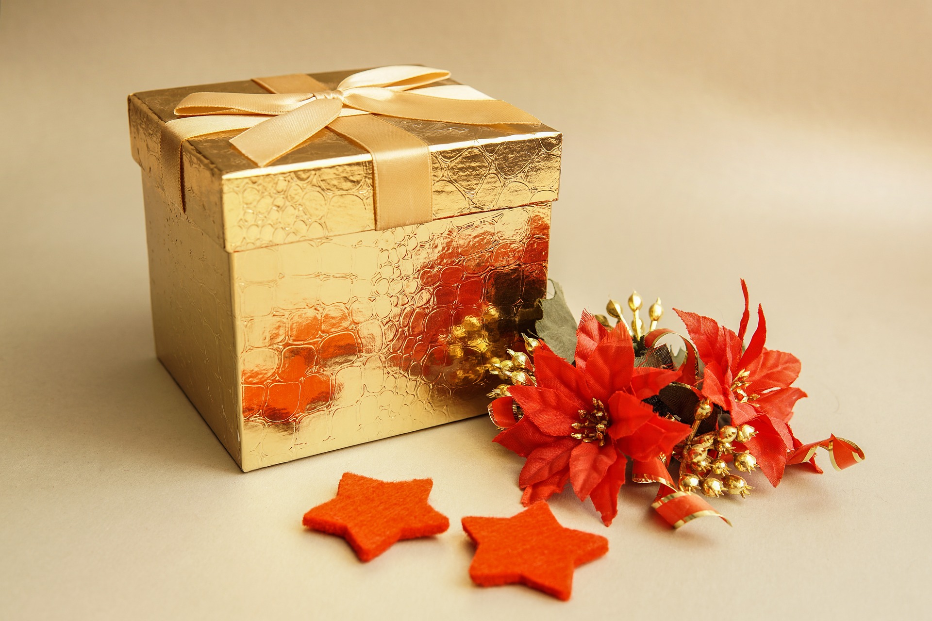 weihnachtsdeko-aus-karton-basteln
